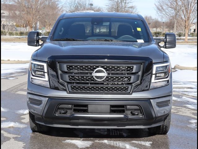 2024 Nissan Titan SV