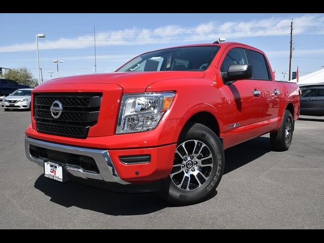 2024 Nissan Titan SV