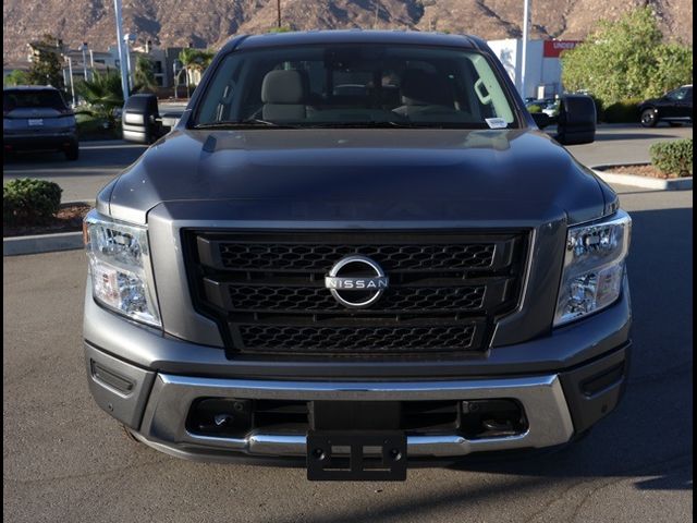 2024 Nissan Titan SV