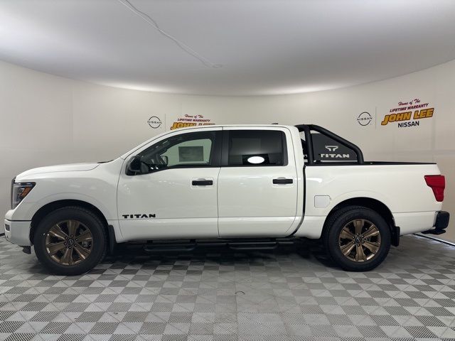 2024 Nissan Titan SV