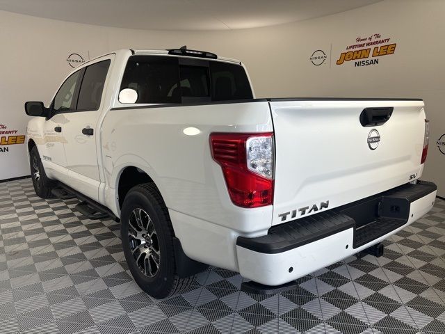 2024 Nissan Titan SV