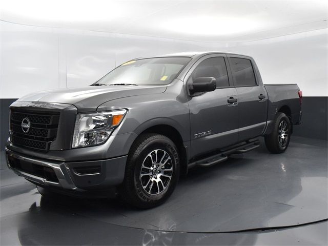 2024 Nissan Titan SV