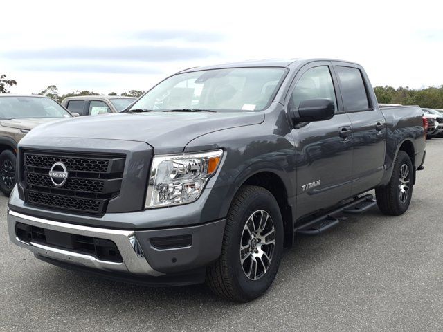 2024 Nissan Titan SV