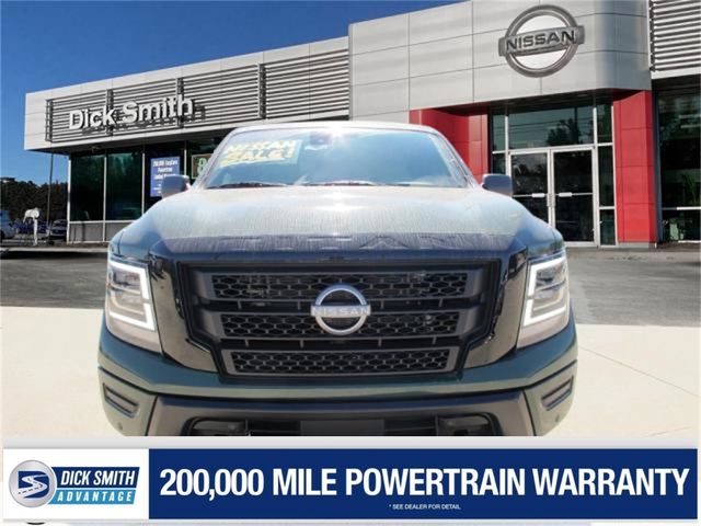 2024 Nissan Titan SV