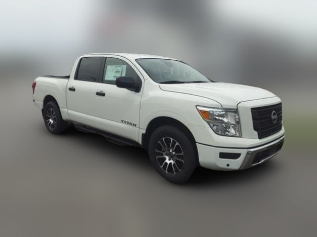 2024 Nissan Titan SV