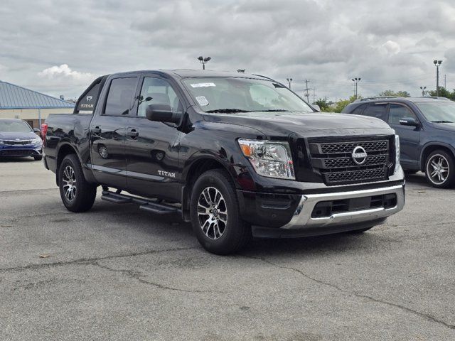 2024 Nissan Titan SV