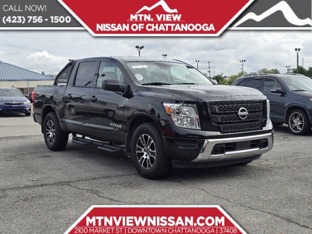 2024 Nissan Titan SV