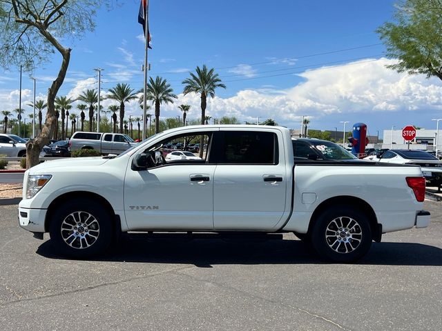 2024 Nissan Titan SV