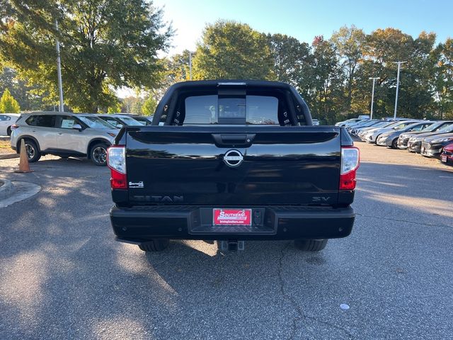 2024 Nissan Titan SV