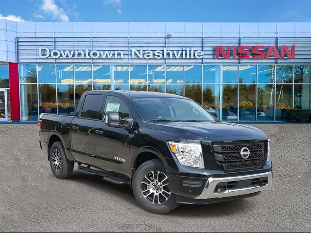 2024 Nissan Titan SV