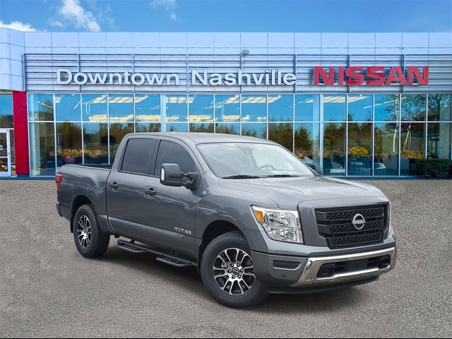 2024 Nissan Titan SV