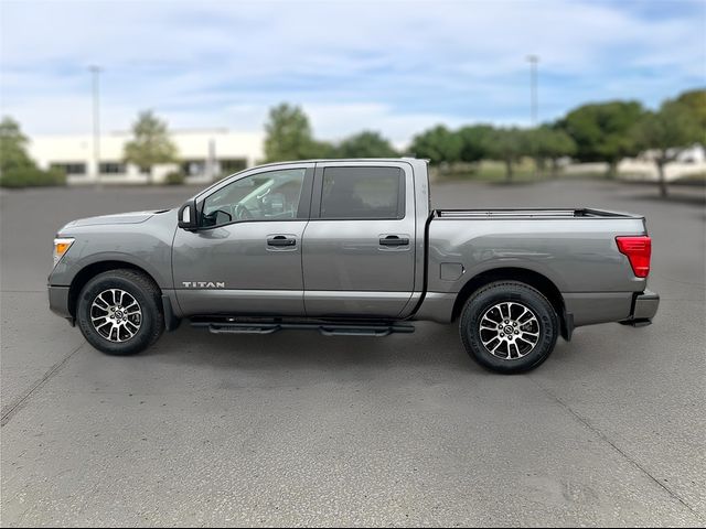 2024 Nissan Titan SV