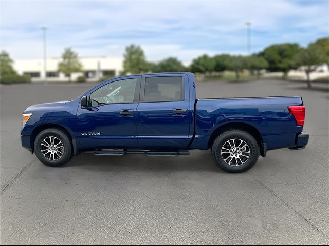 2024 Nissan Titan SV