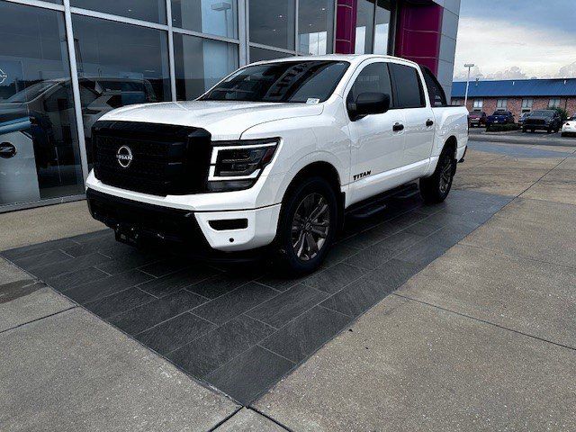 2024 Nissan Titan SV