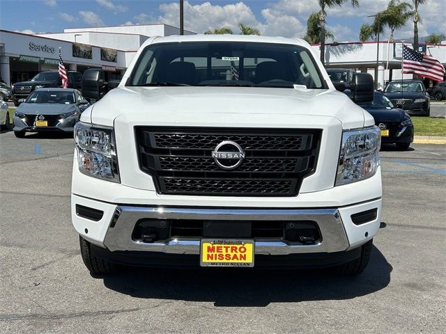 2024 Nissan Titan SV