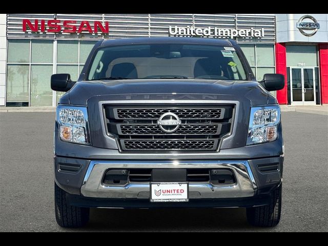 2024 Nissan Titan SV