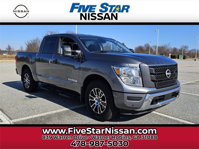 2024 Nissan Titan SV