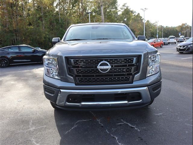 2024 Nissan Titan SV