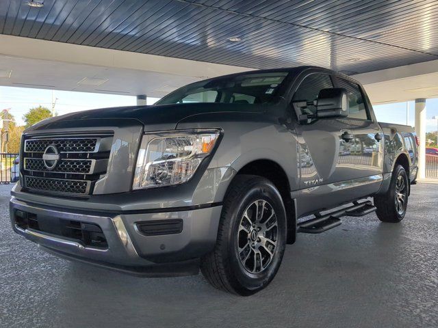 2024 Nissan Titan SV