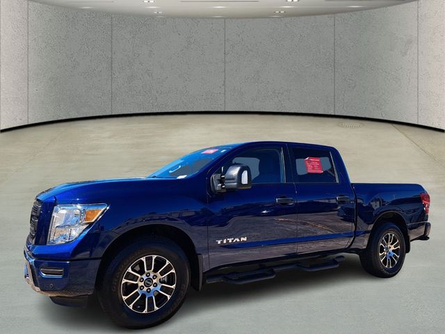 2024 Nissan Titan SV