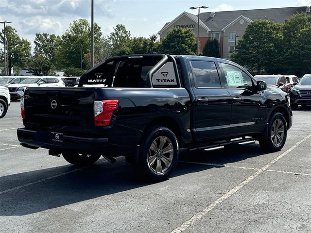 2024 Nissan Titan SV