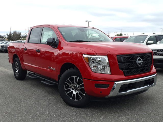 2024 Nissan Titan SV