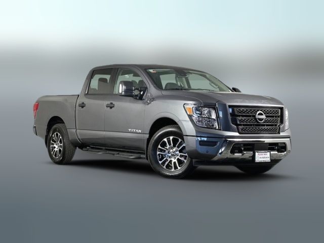 2024 Nissan Titan SV