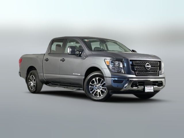 2024 Nissan Titan SV