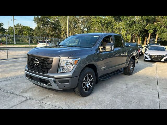 2024 Nissan Titan SV