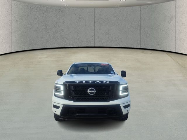 2024 Nissan Titan SV