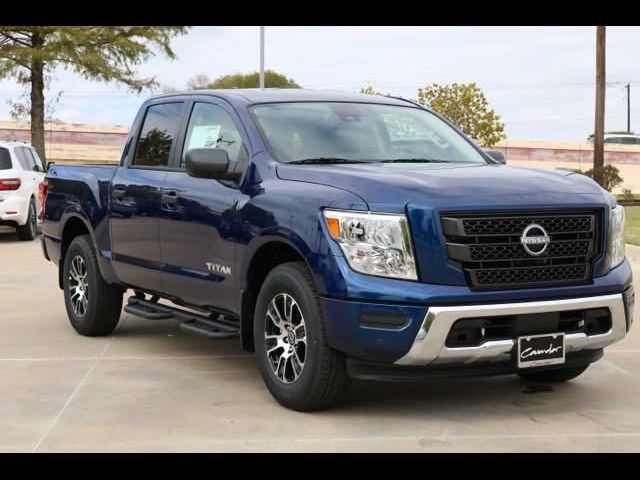 2024 Nissan Titan SV