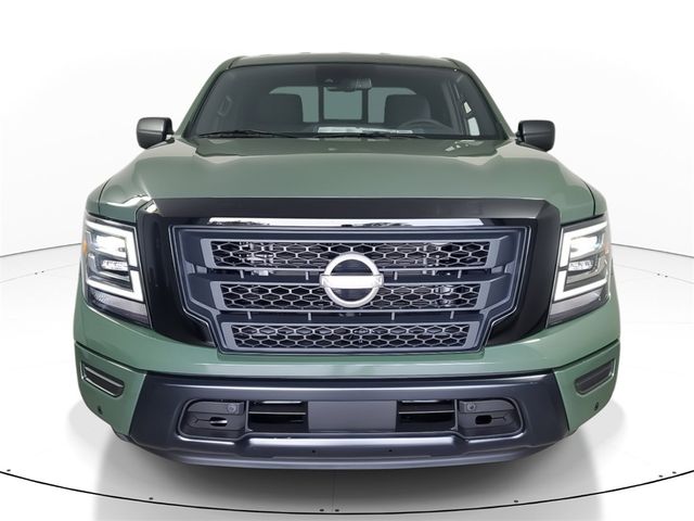 2024 Nissan Titan SV