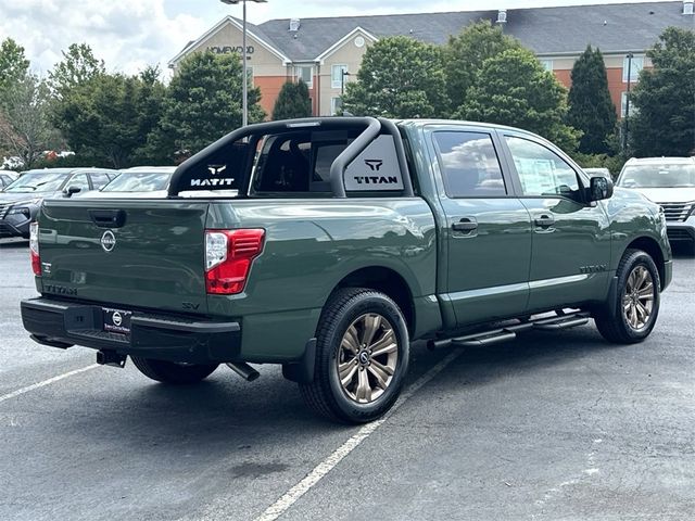 2024 Nissan Titan SV