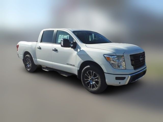 2024 Nissan Titan SV