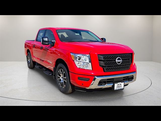 2024 Nissan Titan SV