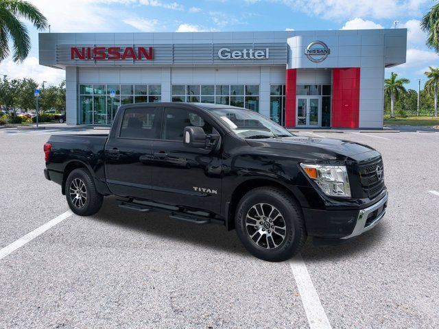 2024 Nissan Titan SV