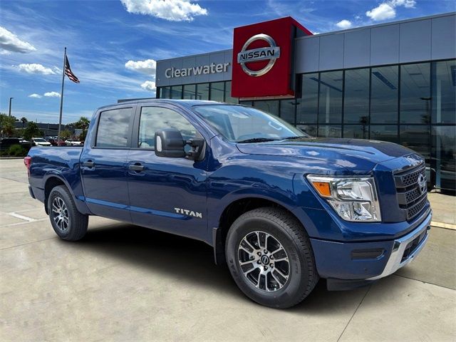 2024 Nissan Titan SV