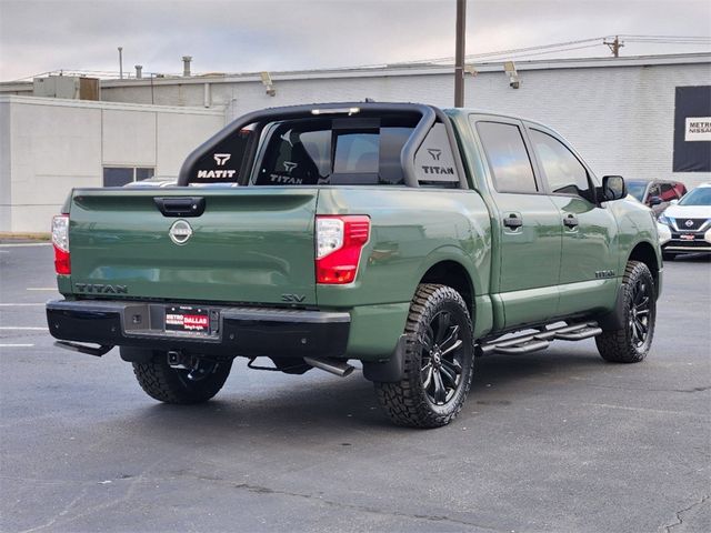 2024 Nissan Titan SV