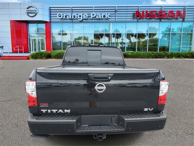 2024 Nissan Titan SV