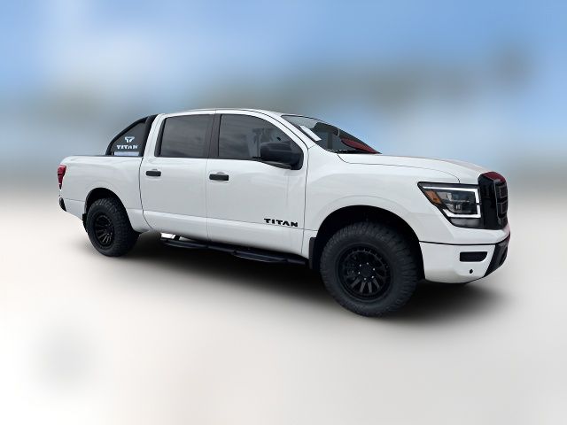 2024 Nissan Titan SV