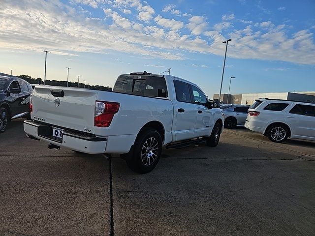 2024 Nissan Titan SV