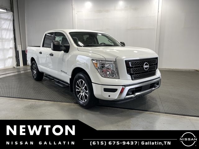 2024 Nissan Titan SV