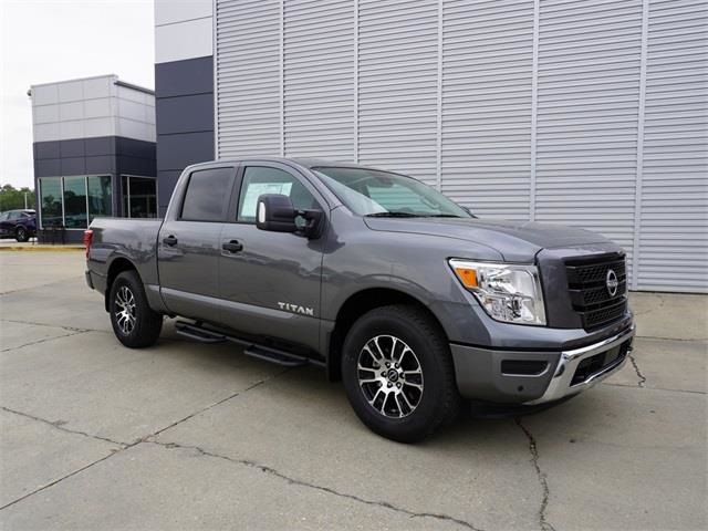 2024 Nissan Titan SV