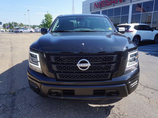 2024 Nissan Titan SV