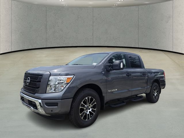 2024 Nissan Titan SV