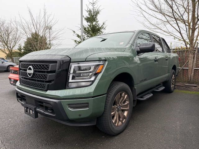 2024 Nissan Titan SV