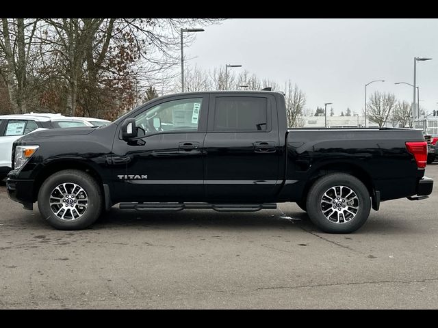 2024 Nissan Titan SV