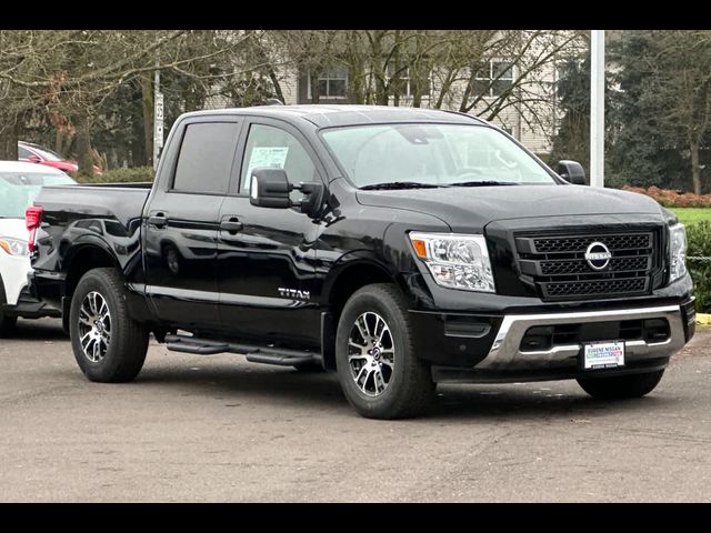 2024 Nissan Titan SV