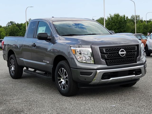 2024 Nissan Titan SV