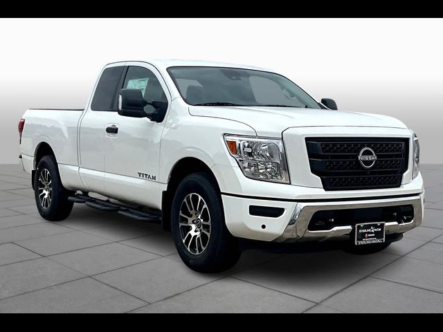 2024 Nissan Titan SV